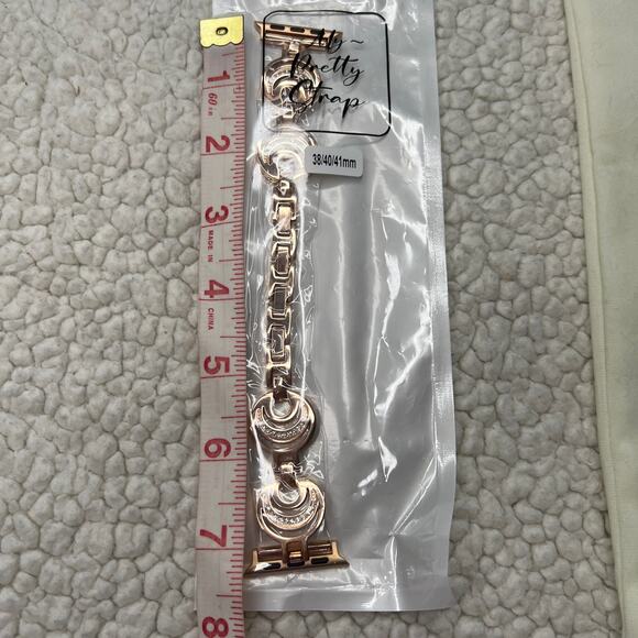 My Pretty Strap Rose Gold Apple Watch Band - Picture 5 of 5